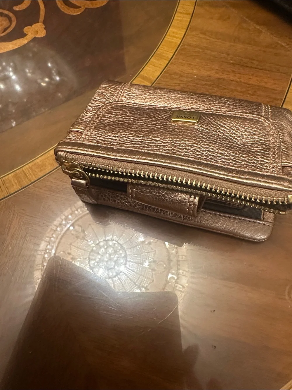 Fossil Metallic Rose Gold Leather Wallet - Picture 5 of 8